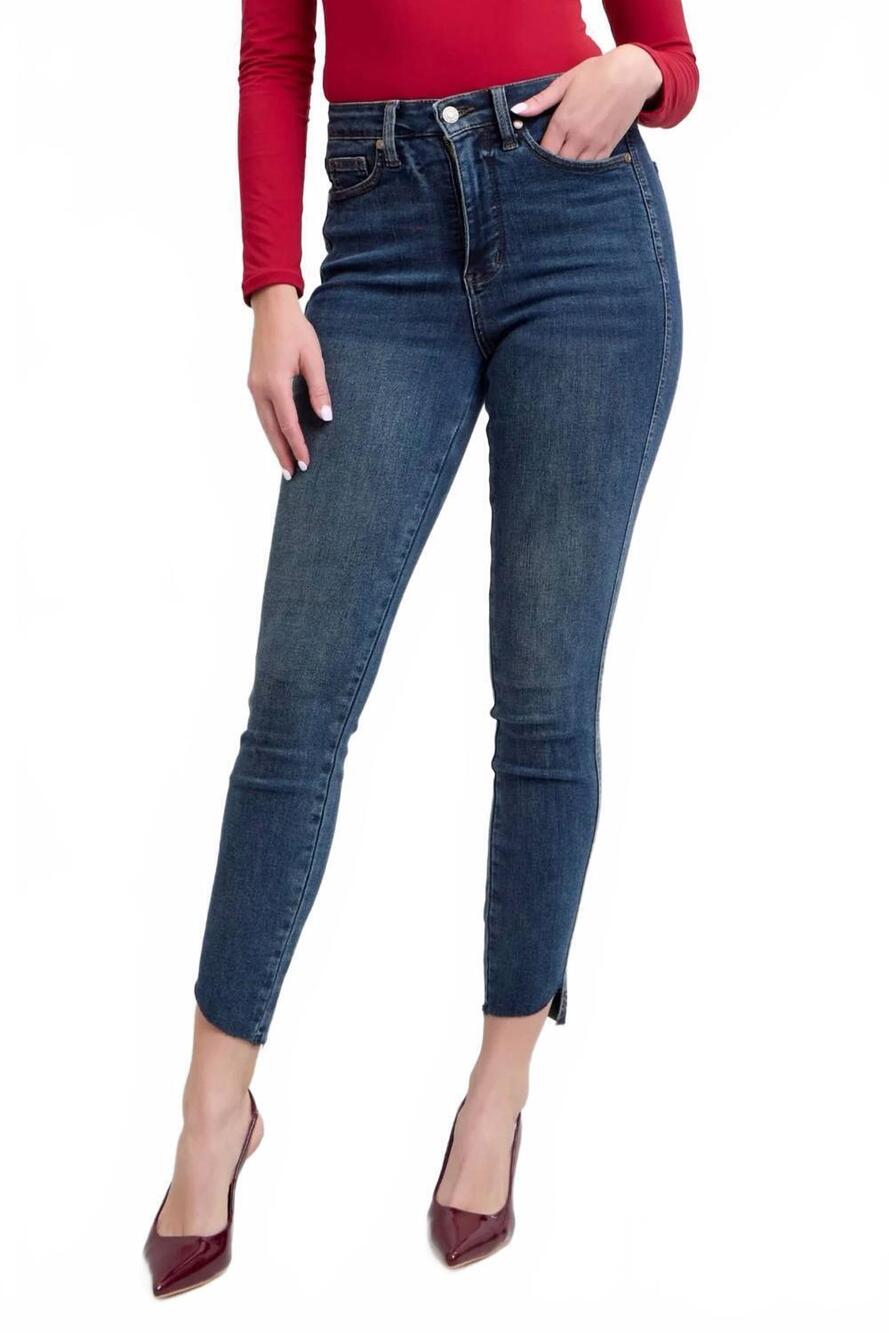 NEW JUDY BLUE step hem skinny jeans in dark wash